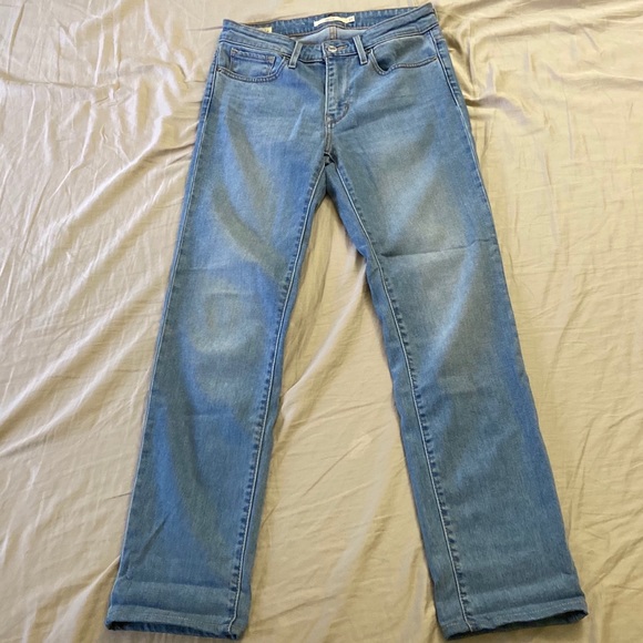 levi's premium 712 slim
